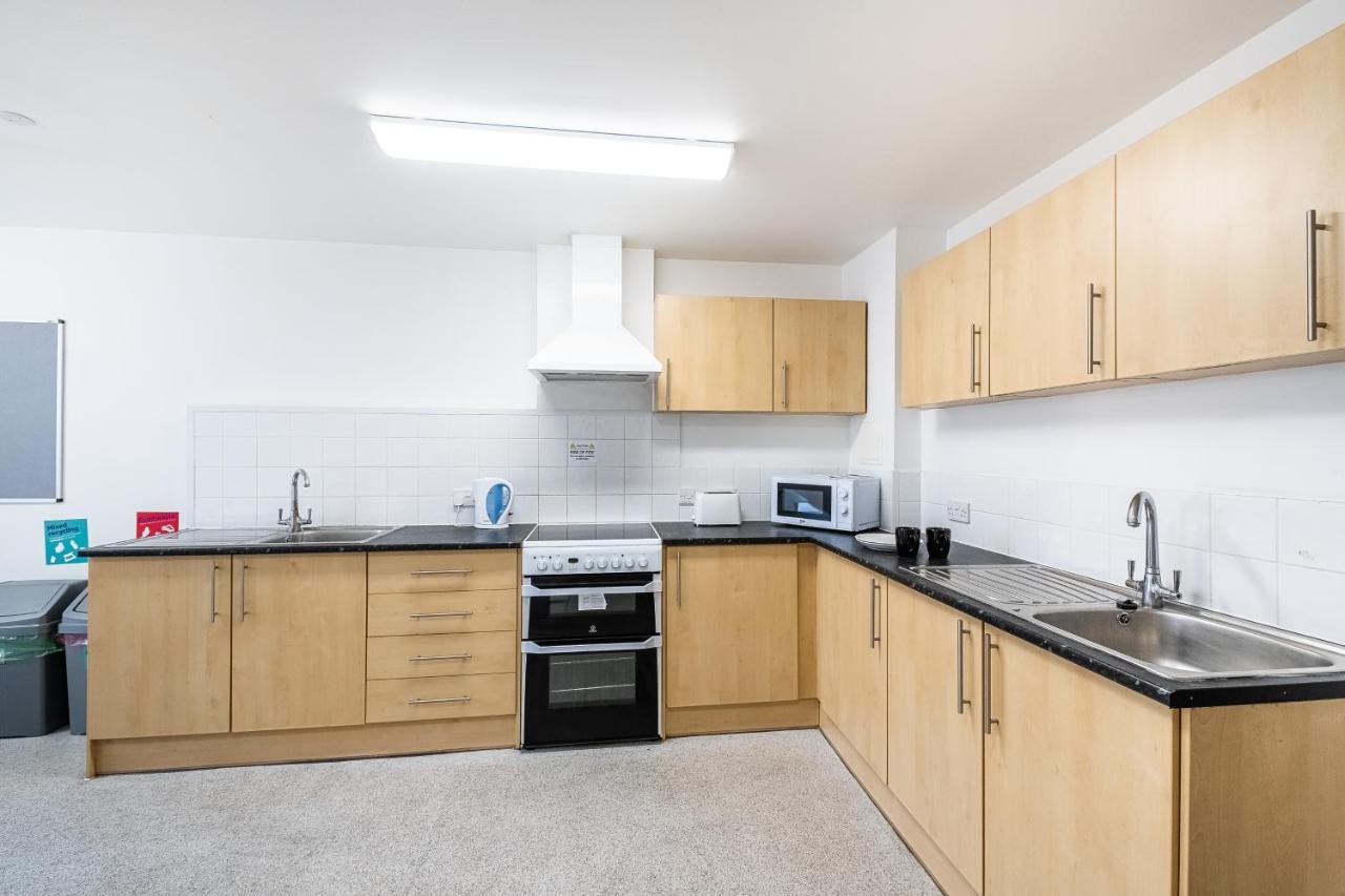 1 Night Free Comfortable Ensuite Rooms, Gillingham - Sk Hoo Экстерьер фото