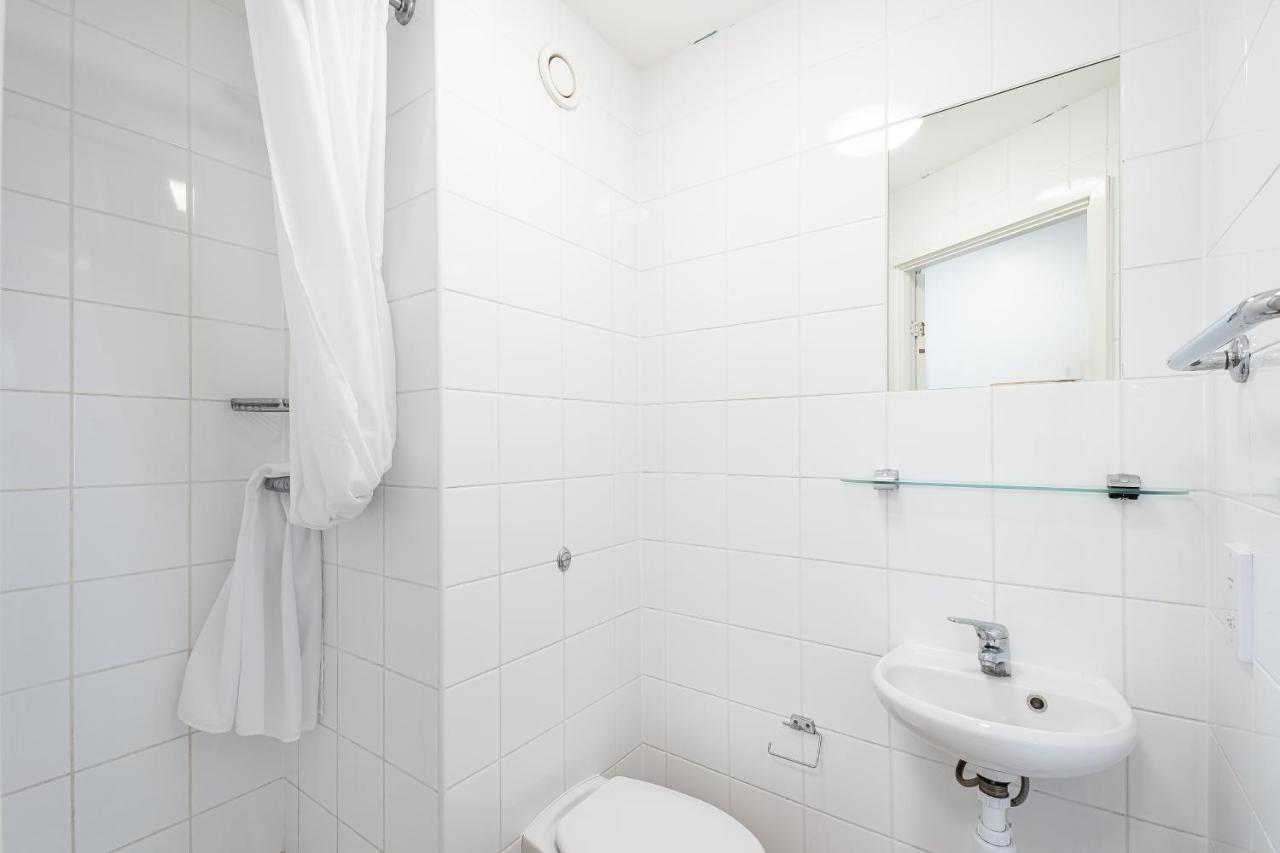 1 Night Free Comfortable Ensuite Rooms, Gillingham - Sk Hoo Экстерьер фото